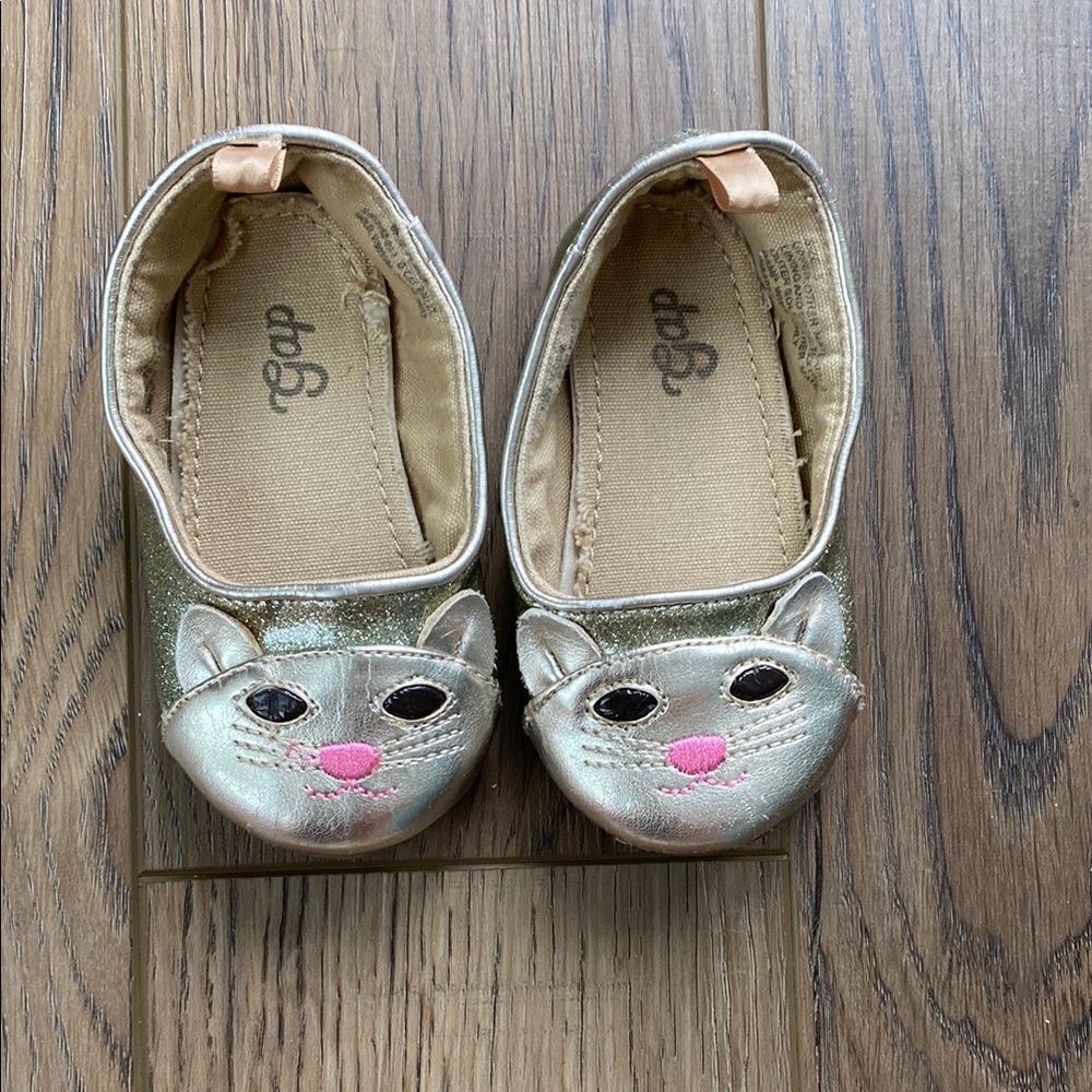 Gap | Gold Cat Face Kids Shoes